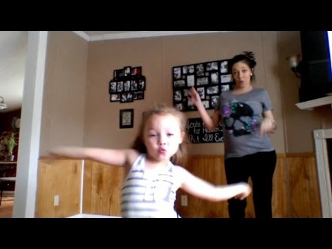 Pregnant Mom and 6-Year-Old Daughter Show Off Impressive Dance Moves